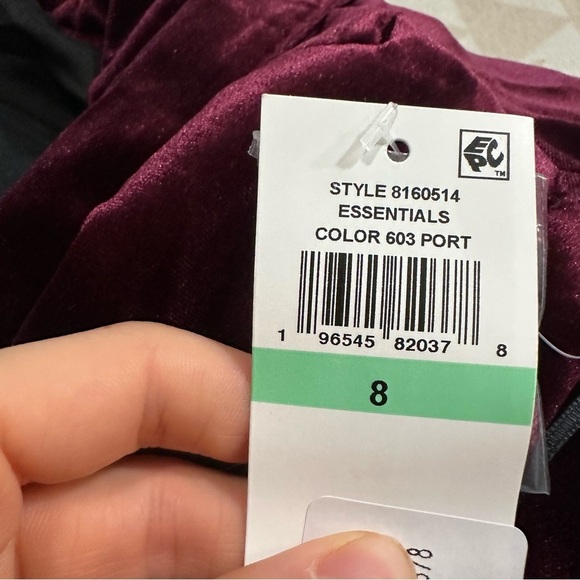 1.STATE
Velvet Blazer Dress - Picture 4 of 4